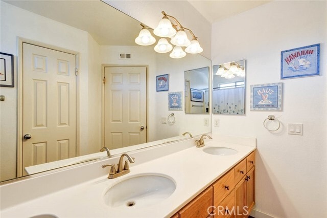 Building Photo - 744 N Siavohn Dr