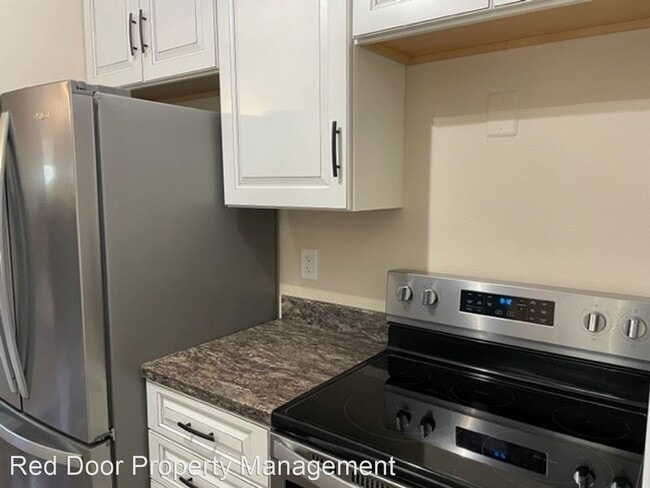 Building Photo - 2 br, 2 bath House - 1117 14th St. S Apt 2