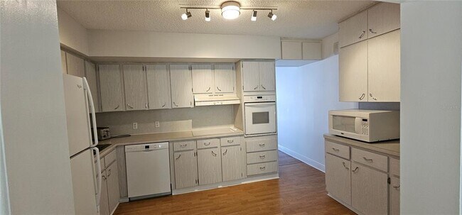 Building Photo - 2450 Canadian Way