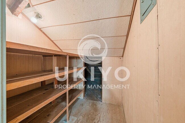 Building Photo - 860 Portal Ave