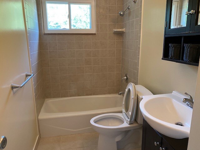 Bath - 5512 Clearview Rd