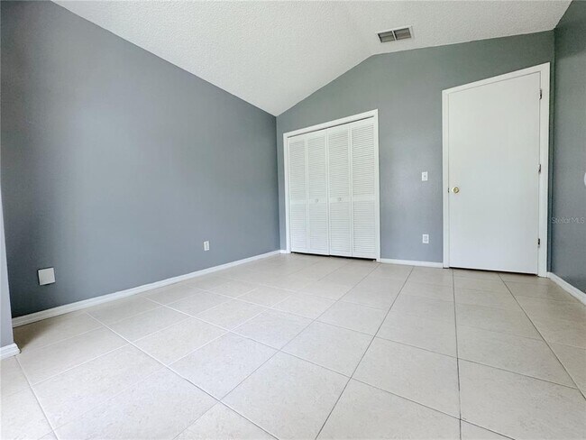 Building Photo - 2815 Burwood Ave