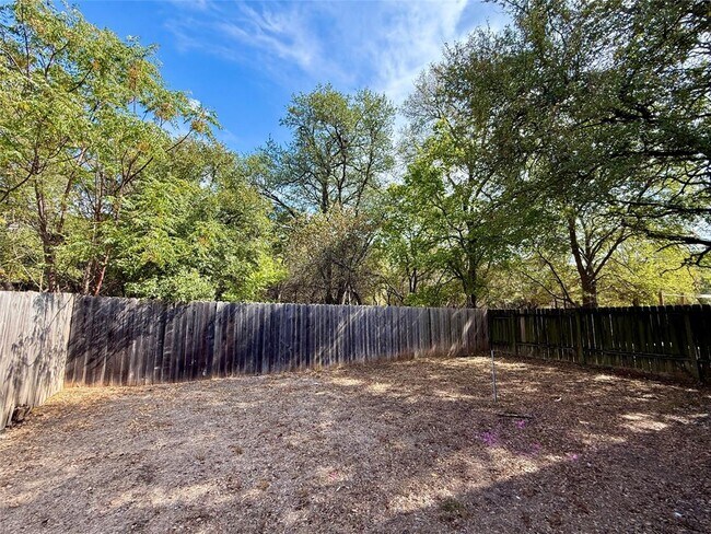Building Photo - 10611 Archdale Dr