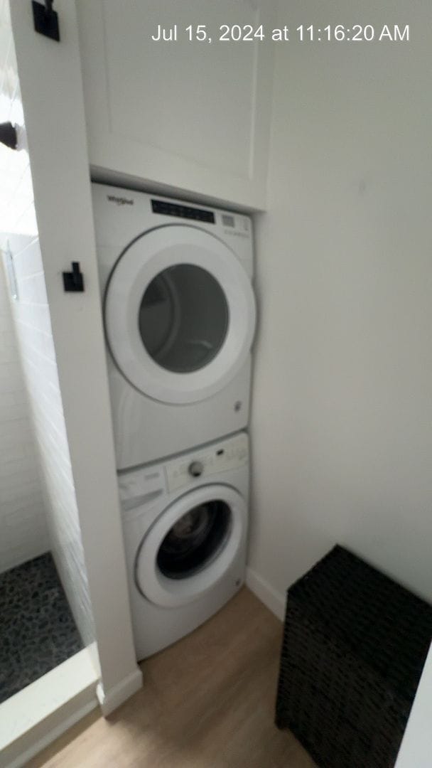 Building Photo - Beautifully Remodeled 2 bed 1 bath Pohaila...