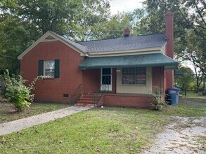 Building Photo - 3 Bedroom House - Edgecombe County