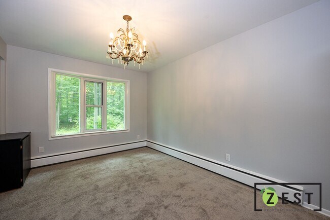 Building Photo - OPEN HOUSE Thursday August 29th 5-6pm