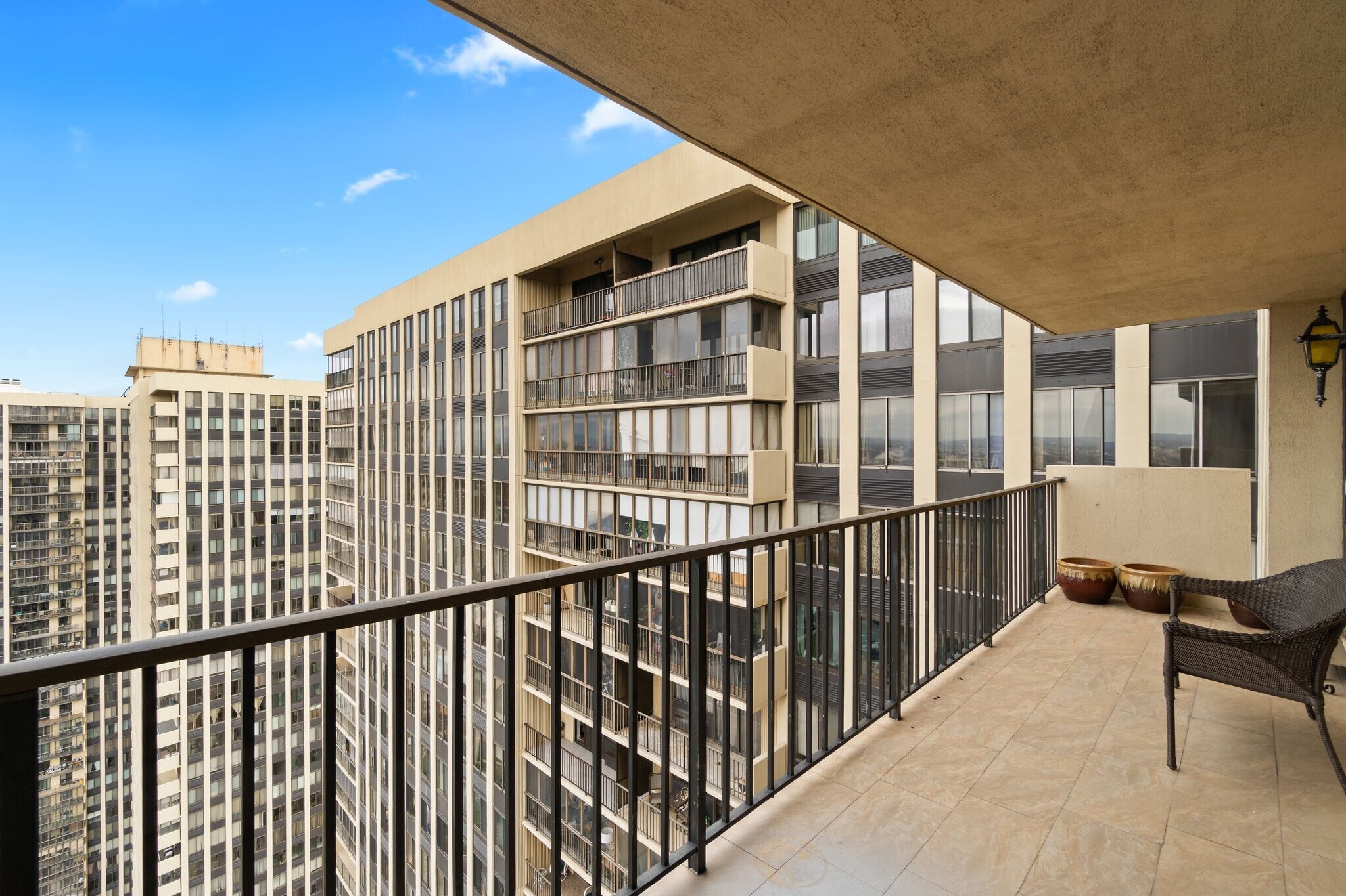 Building Photo - 200 Winston Dr