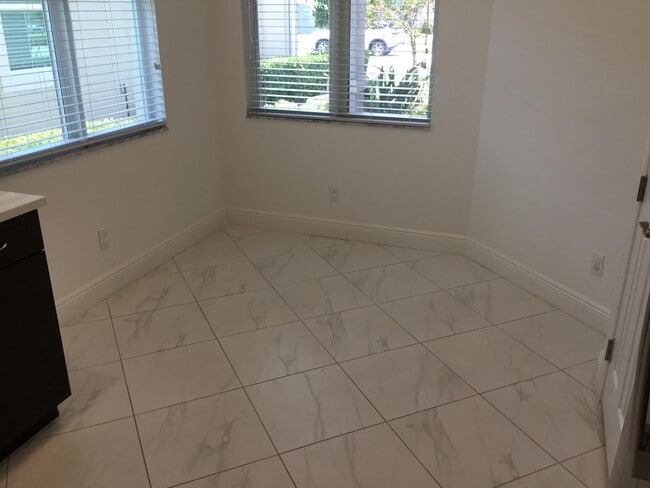 Building Photo - 9177 SW Pepoli Way