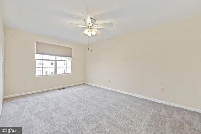 Building Photo - 15435 Reprise Terrace