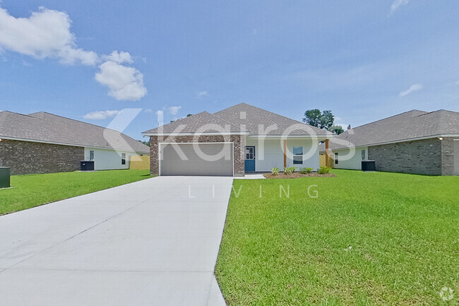 Building Photo - 13745 Pinyon Dr