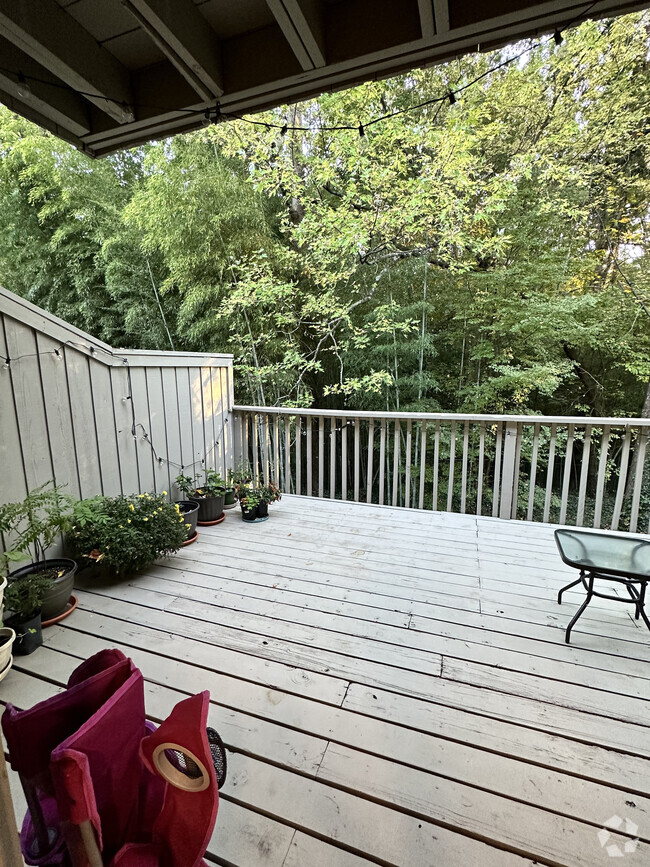 Building Photo - 1249 Druid Knoll Dr NE