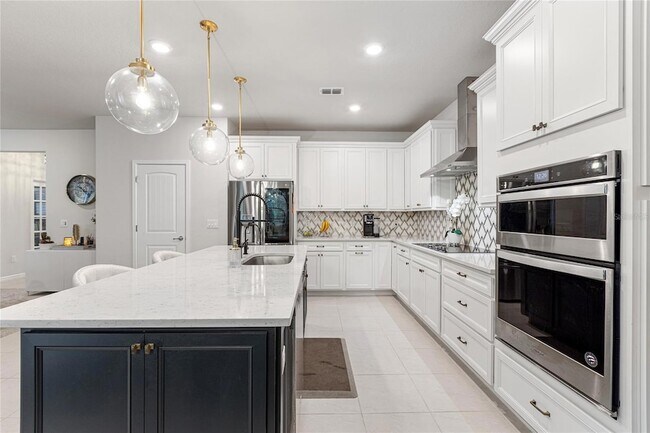 Building Photo - 20718 Monza Loop