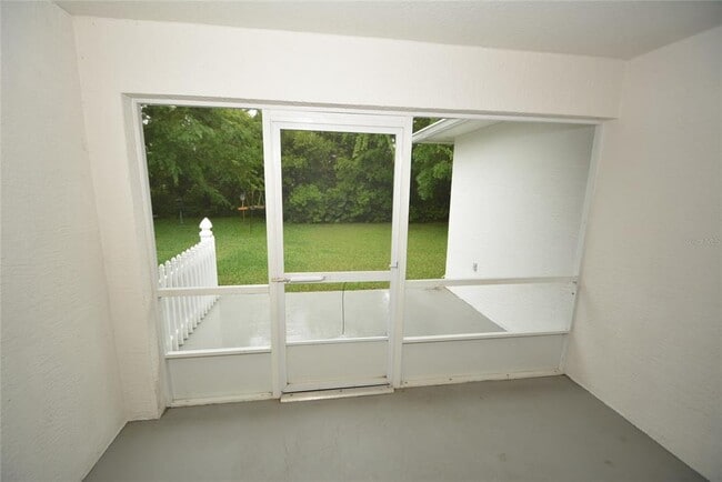 Building Photo - 15 Buttonwood Ln