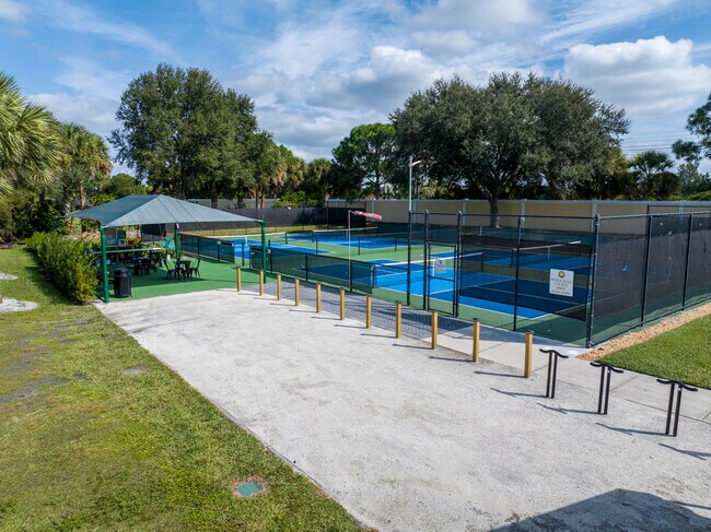 Building Photo - 8522 Belfry Pl