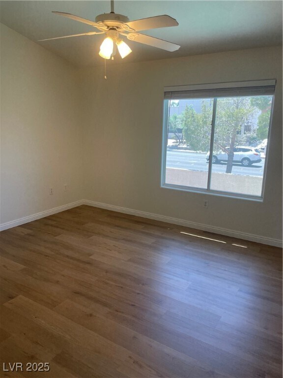 Building Photo - 9680 Redstar St