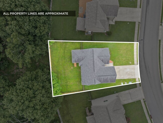 Building Photo - 125 Sycamore Hill Dr
