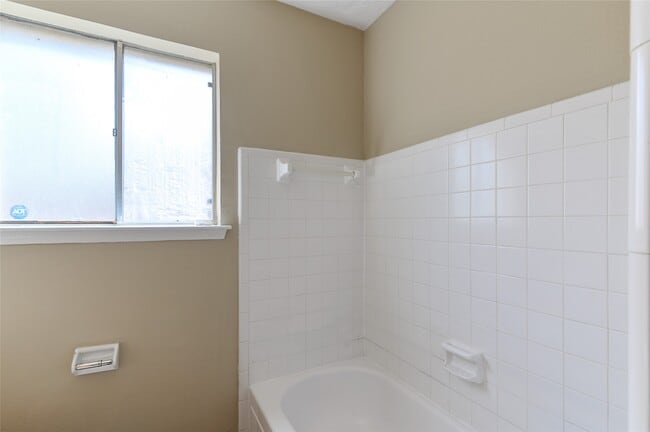 Building Photo - 10427 Huntington Pl Dr