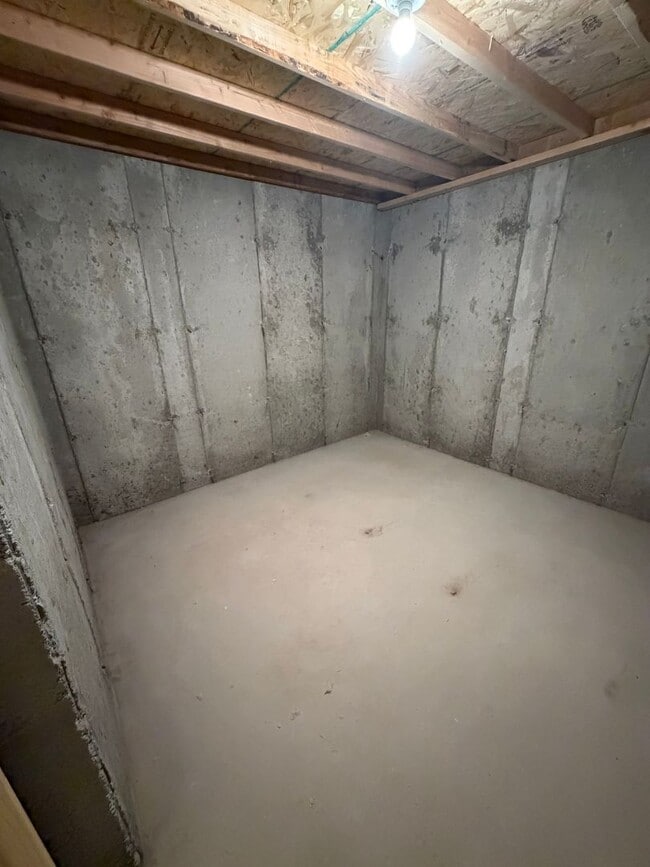 Building Photo - BRAND NEW HOME!!!