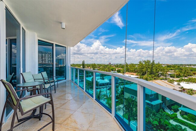 Building Photo - 801 Briny Ave