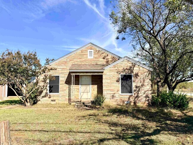 Primary Photo - 157 FM 3393