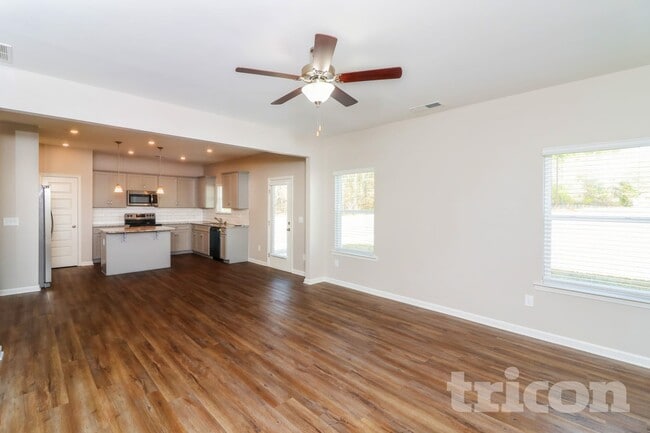 Building Photo - 140 Chapel Meadow Ln SW