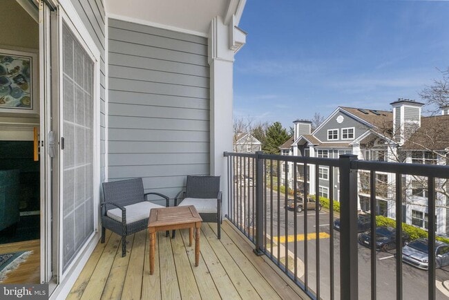 Building Photo - 164 Kendrick Pl