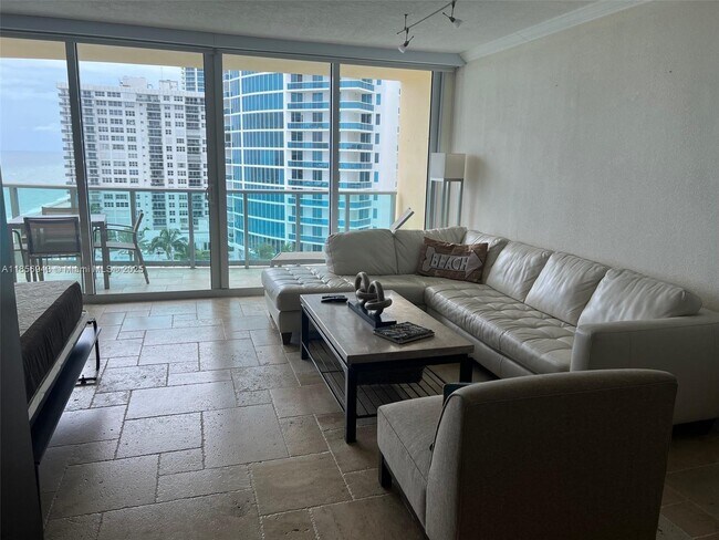 Building Photo - 2501 S Ocean Dr