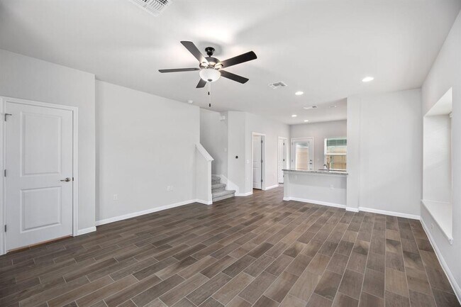 Building Photo - 17212 Adoro Dr