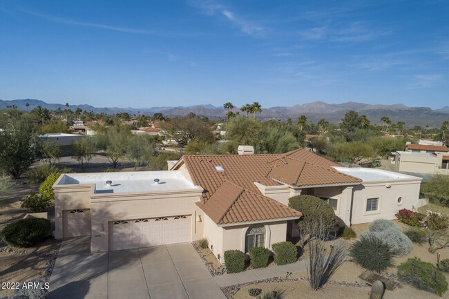 Building Photo - 25634 N Quail Haven Dr