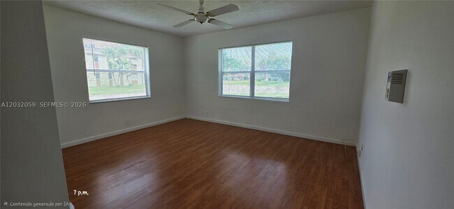 Building Photo - 5510 N Lakewood Cir