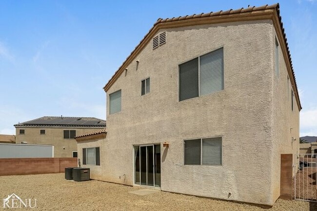 Building Photo - 2605 Mango Bay Ave