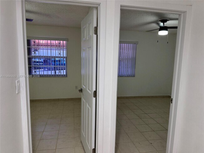 Building Photo - 14325 SW 11th Terrace