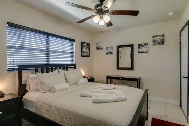 Building Photo - 309 Lincoln Ave