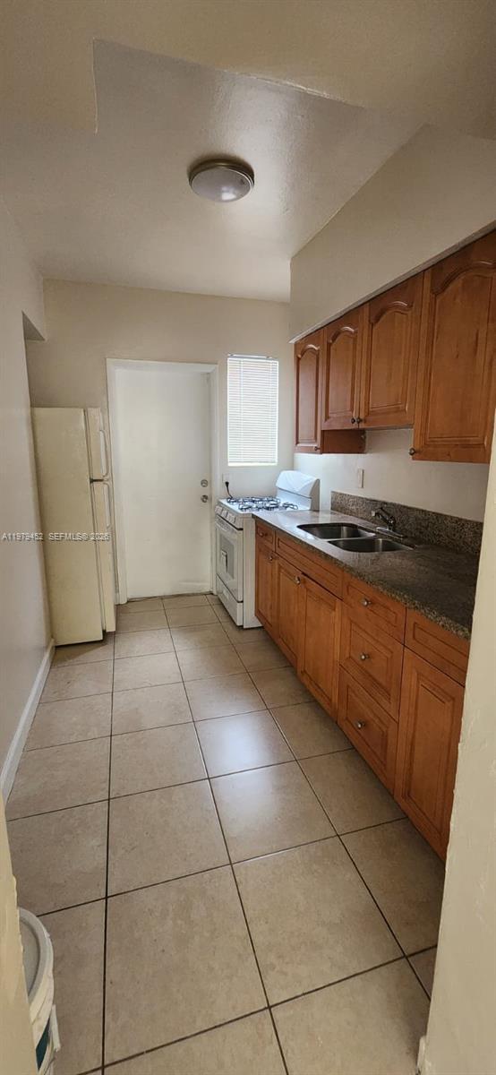 Building Photo - 736 83rd St