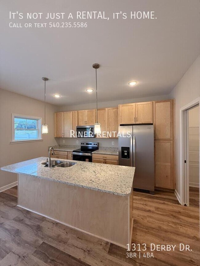 Building Photo - 1313 Derby Dr