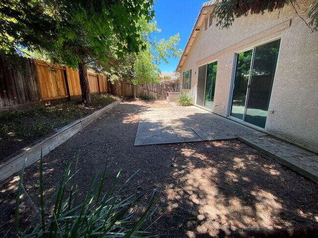 Building Photo - Awesome Folsom Home in Broadstone, Near Raquet Club, Intel, Kaiser, The Palladio, and More!