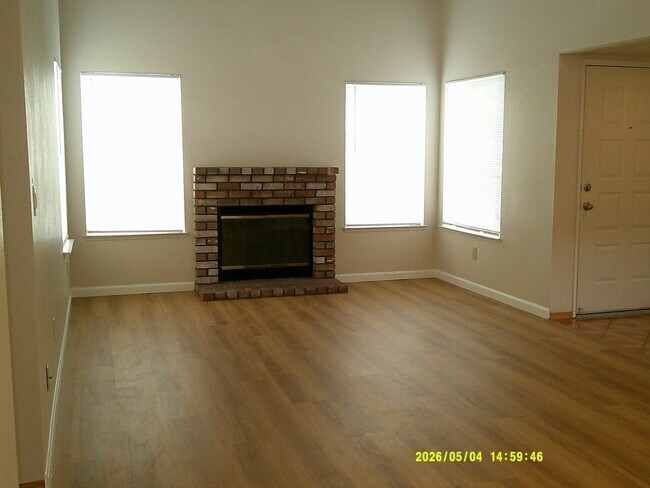 Building Photo - 1777 Daniel Ct