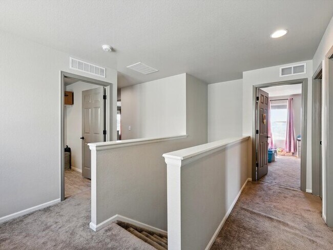Building Photo - 6207 Kildare Dr.