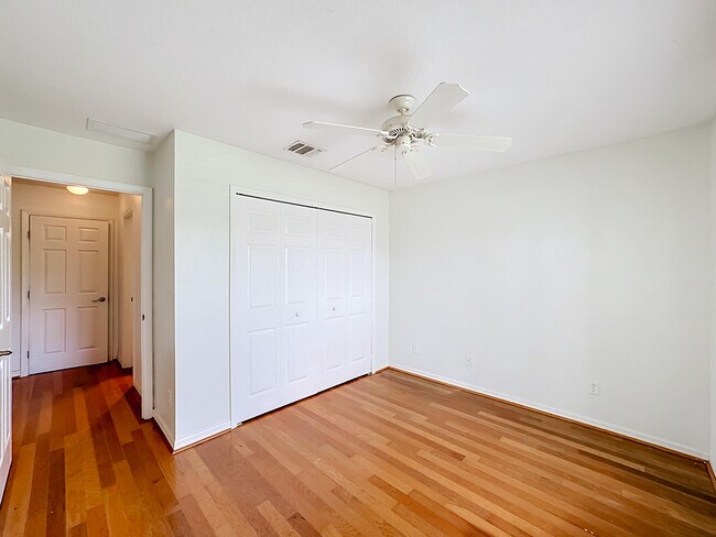 Building Photo - 6416 Las Palmas Way