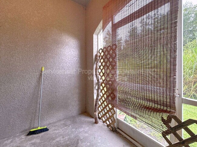 Building Photo - 10841 Dragonwood Dr