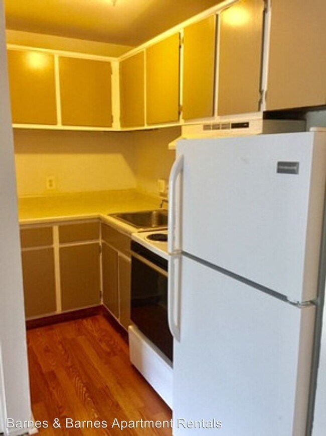 Building Photo - 760 Jenness St