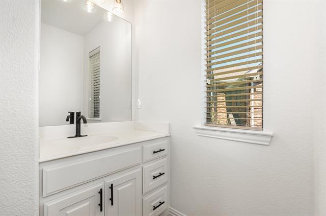 Building Photo - 2295 Sandy Creek Dr