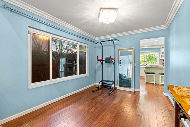 Building Photo - Spacious 4BR Family Retreat w Private Pool