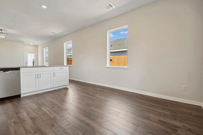 Building Photo - 15511 Caramel Spgs Dr