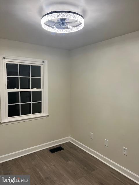 Building Photo - 2021 Chadwick Terrace