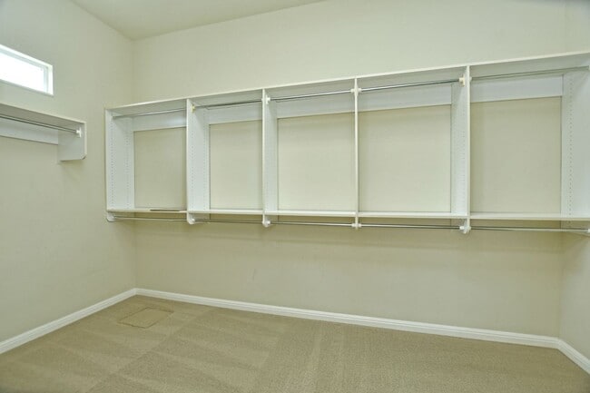 Building Photo - 125 Fox Home Ln