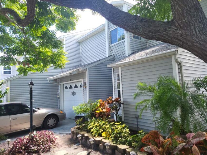 Building Photo - 149 Northshore Cir