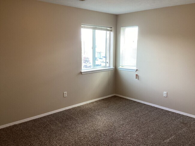 Building Photo - 1289