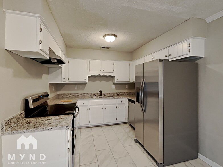 Building Photo - 4433 Sunnyslope Dr