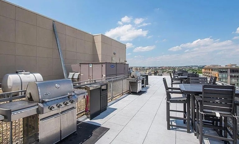 Building Photo - 555 Massachusetts Ave NW